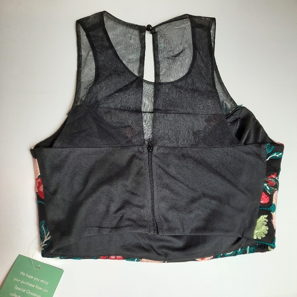 My Michelle Junior Size 1 Embroidered Crop Top - Picture 3 of 8